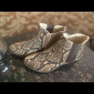 Faux Leather MIA Jimena-S zipper bootie